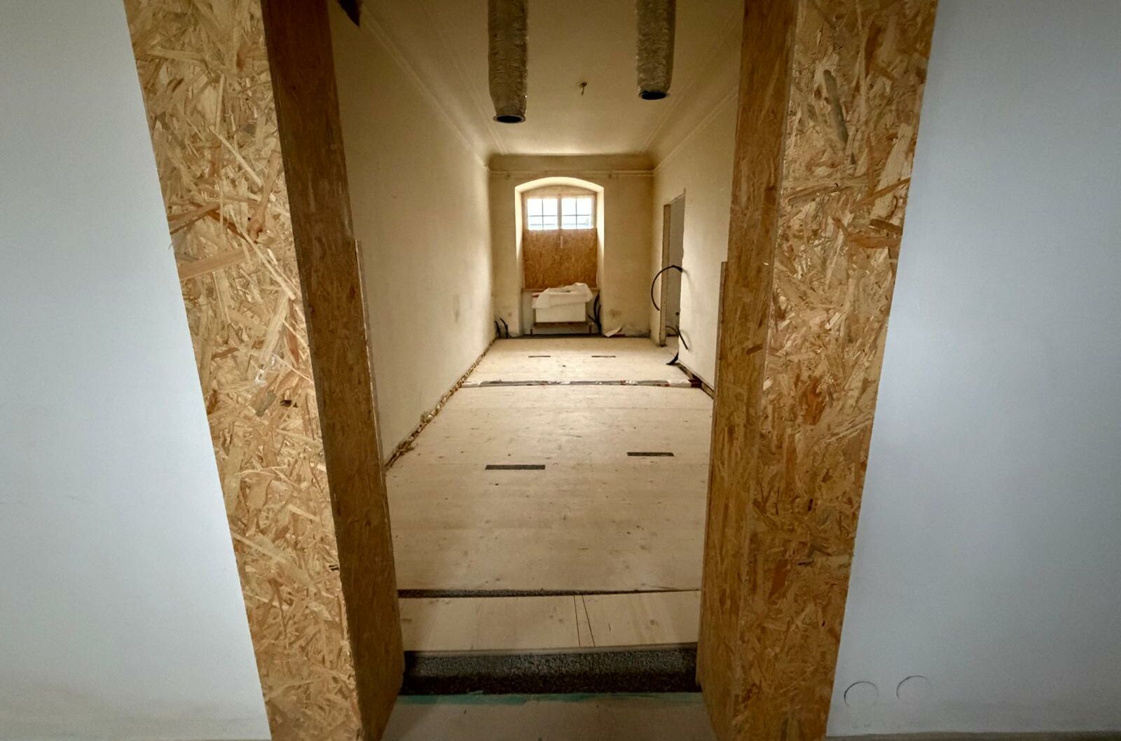 WhatsApp Image 2025-12-13 at 20.25.01