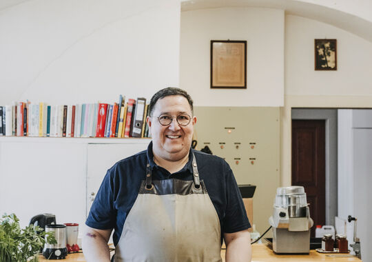 KLOSTER-MEHRERAU-Pater Stefan hoch_A-Lamprecht